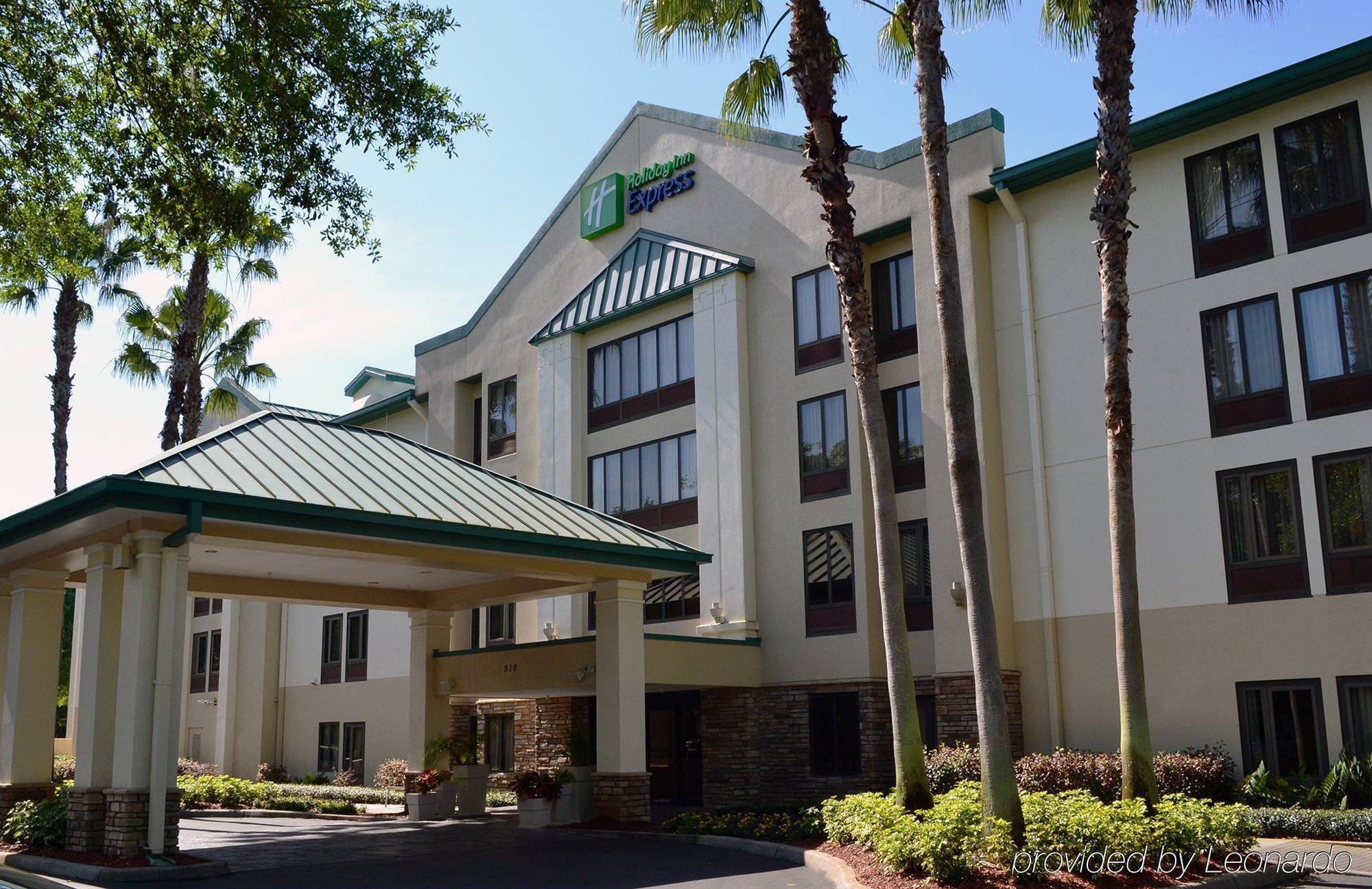 Holiday Inn Express Tampa-Brandon By Ihg Exterior photo