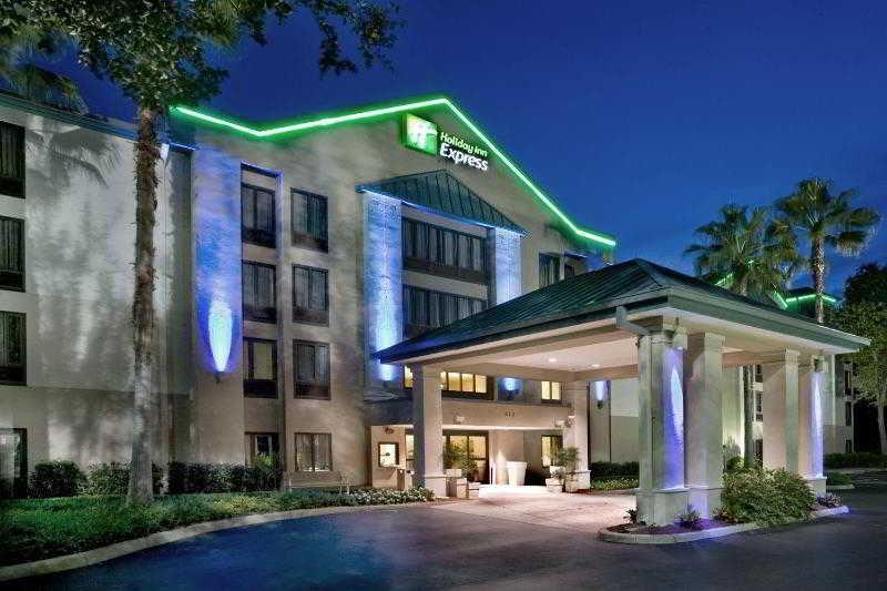 Holiday Inn Express Tampa-Brandon By Ihg Exterior photo