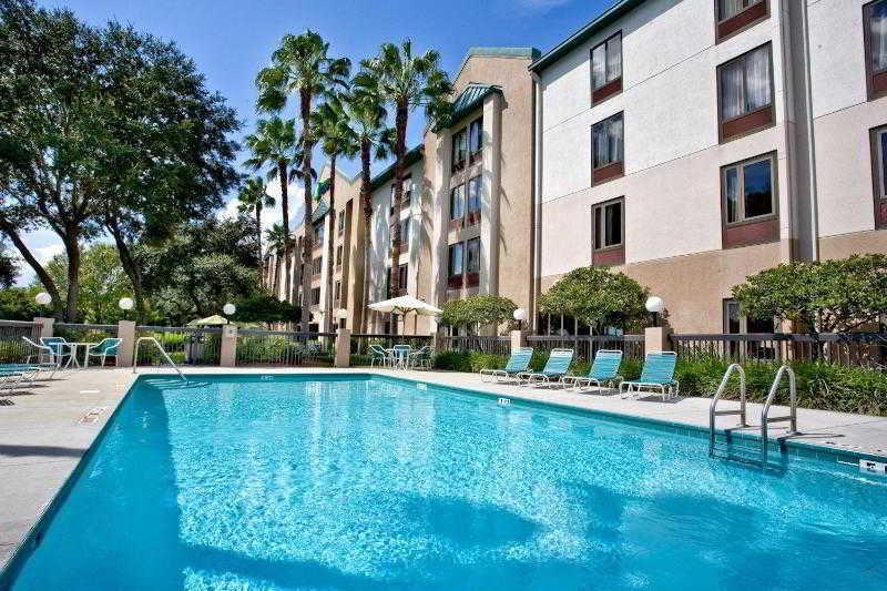 Holiday Inn Express Tampa-Brandon By Ihg Exterior photo